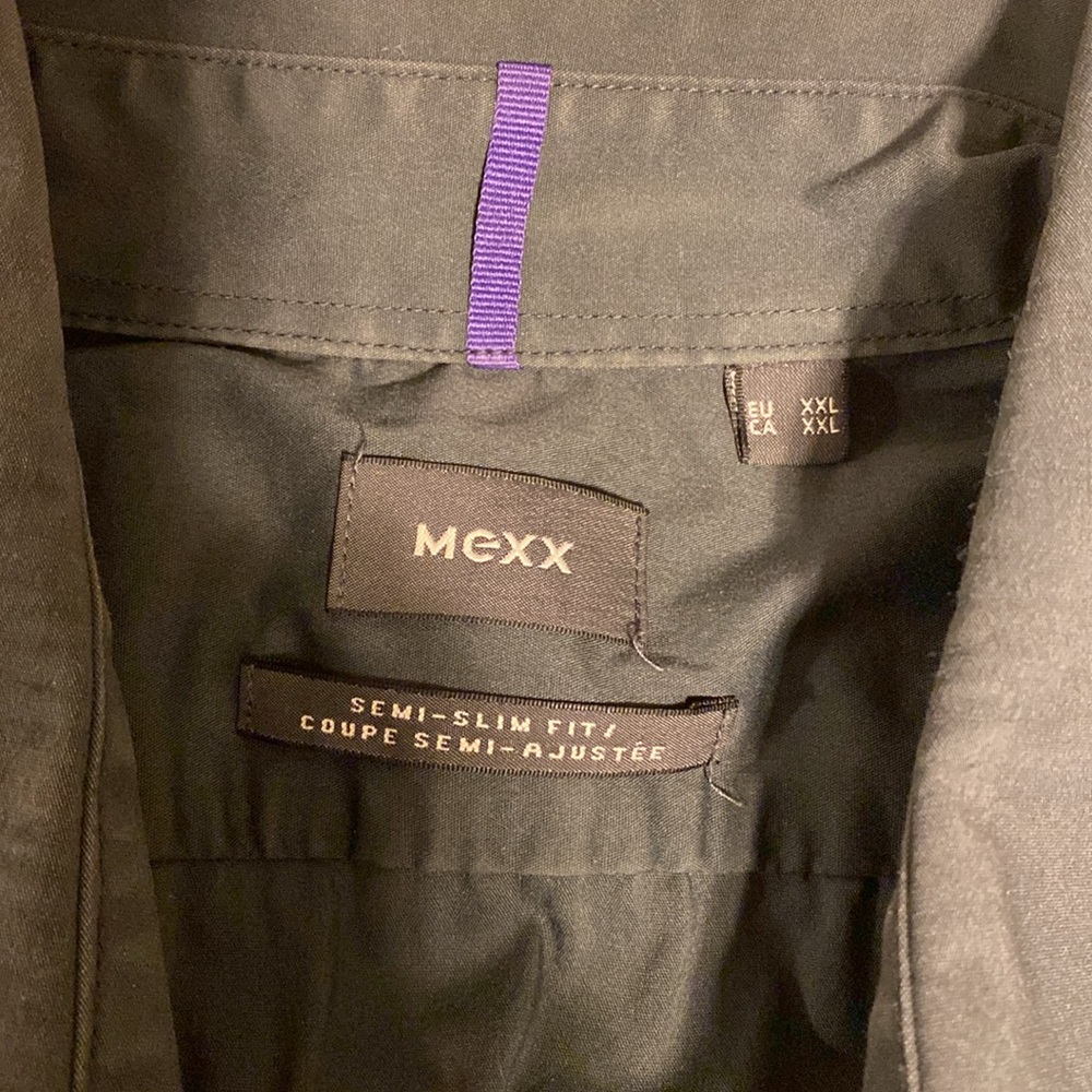 Men’s shirt sleeved button down shirt - Picture 3 of 4